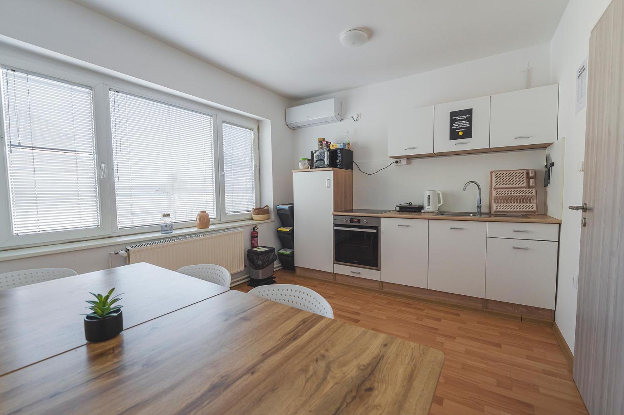 Do Avta Rooms Любляна Экстерьер фото