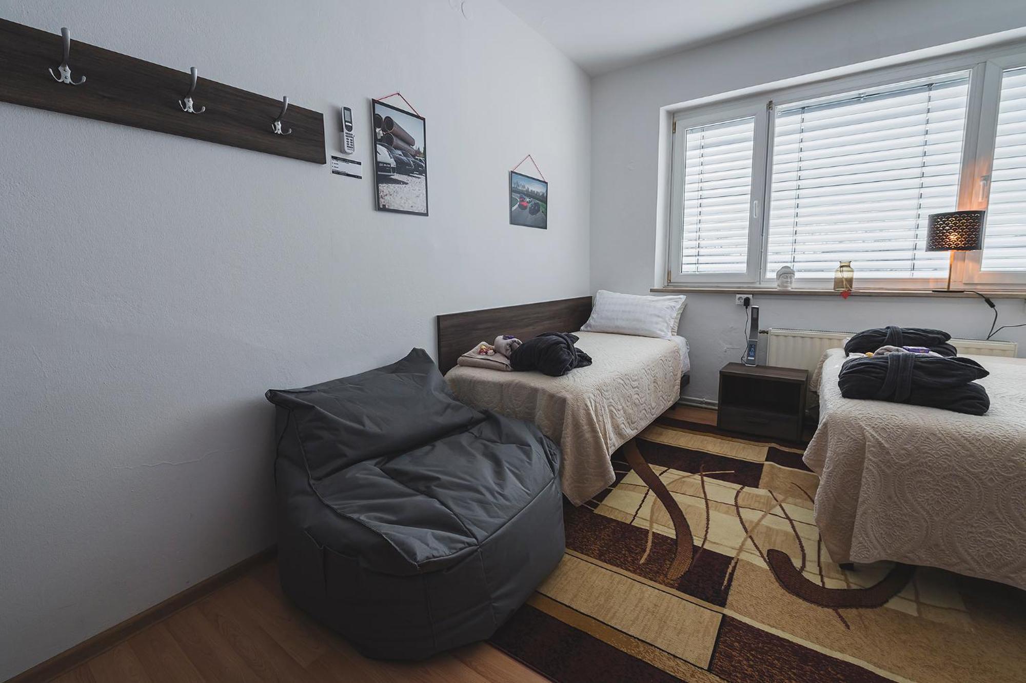 Do Avta Rooms Любляна Экстерьер фото